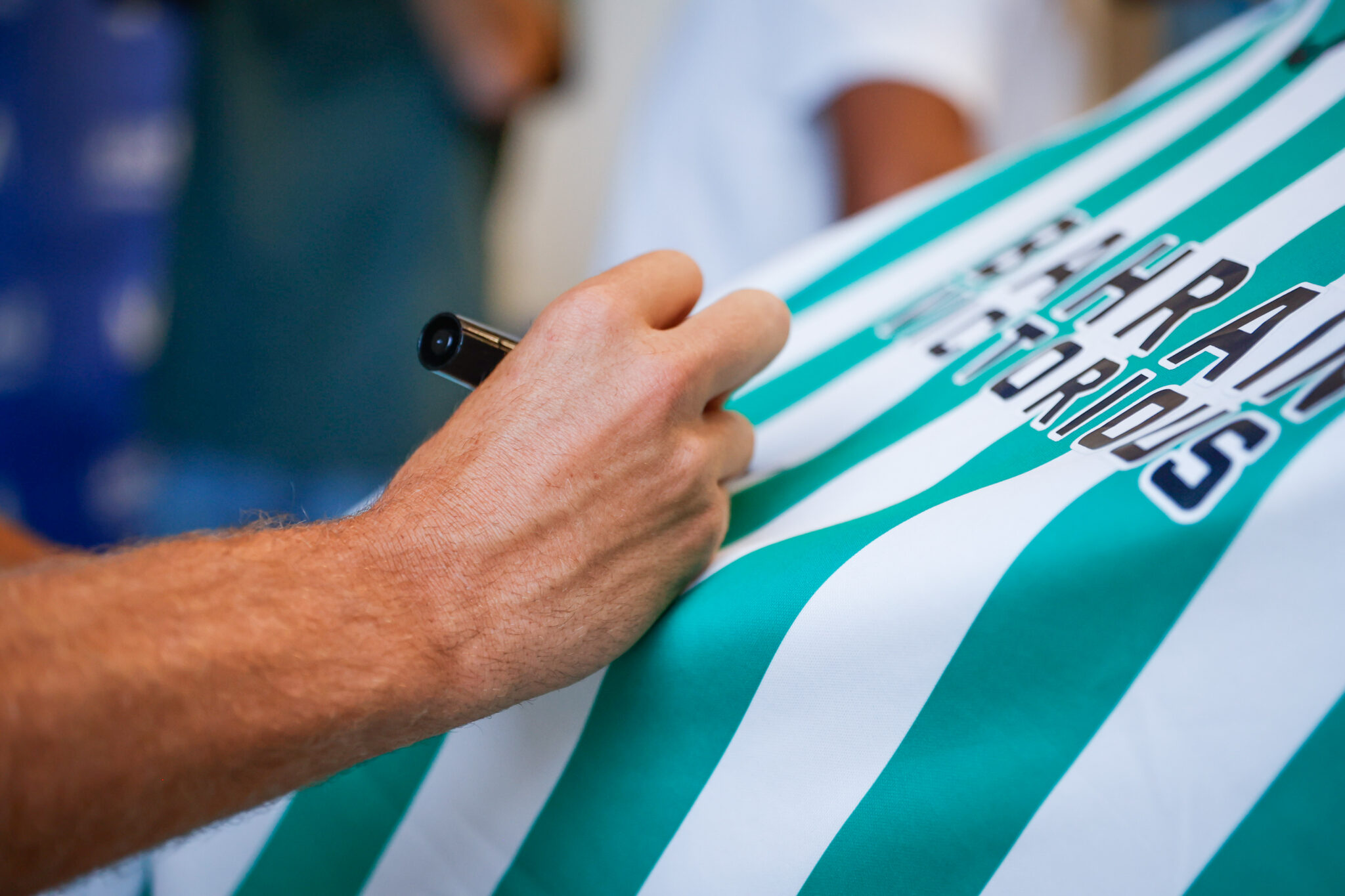 68f12f90d15d7077994763