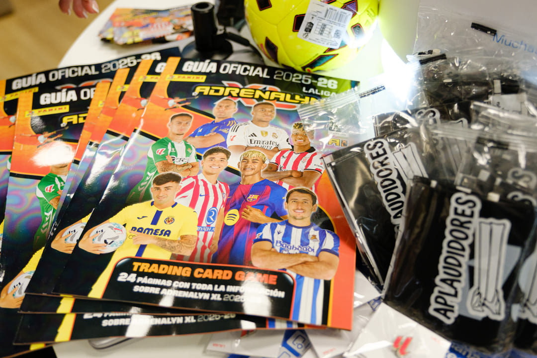 04. Meet and Greet Elche Marc Aguado Alejandro Iturbe La Liga Tienda MovistarDSCF1512