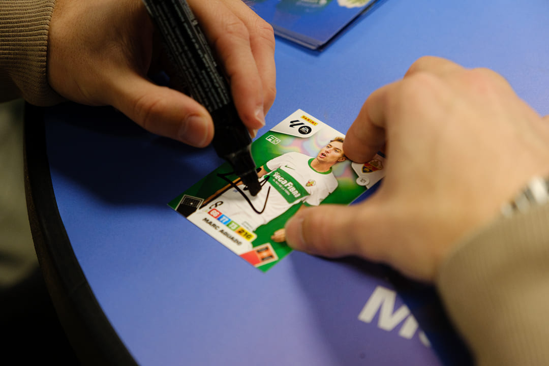 04. Meet and Greet Elche Marc Aguado Alejandro Iturbe La Liga Tienda MovistarDSCF1658